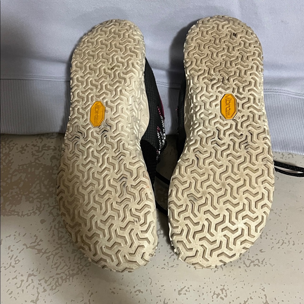 Merrell Black and Pink Athletic Barefoot Shoes - Picture 5 of 6